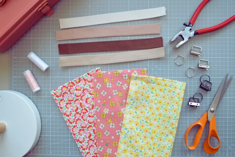 Wristlet-avaimenperä